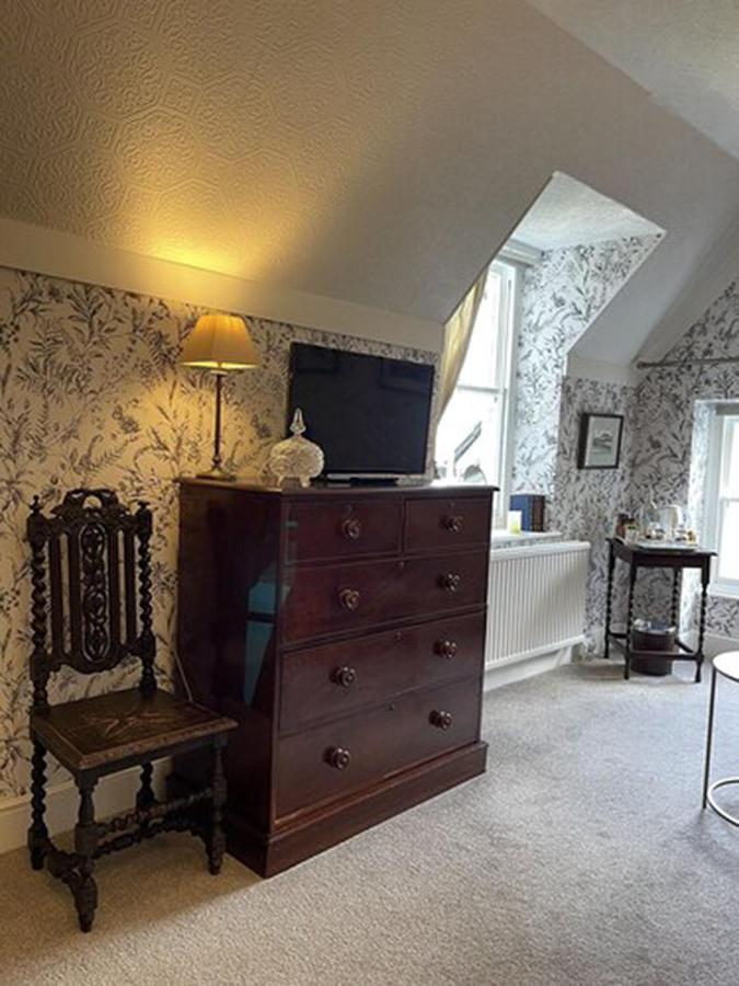 Highcliffe House Bed & Breakfast ลินตัน ภายนอก รูปภาพ