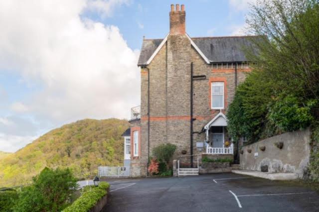 Highcliffe House Bed & Breakfast ลินตัน ภายนอก รูปภาพ