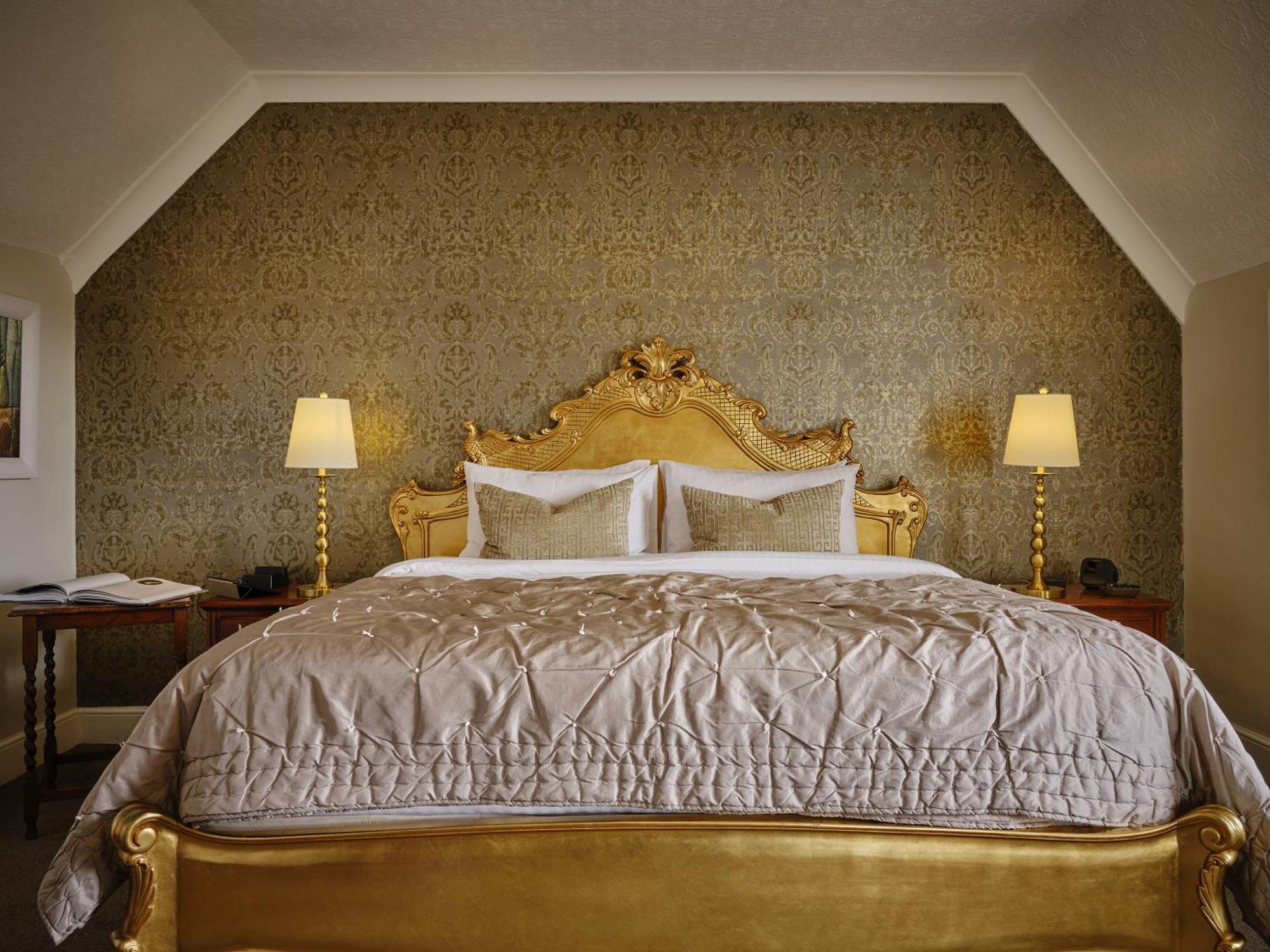 Highcliffe House Bed & Breakfast ลินตัน ภายนอก รูปภาพ