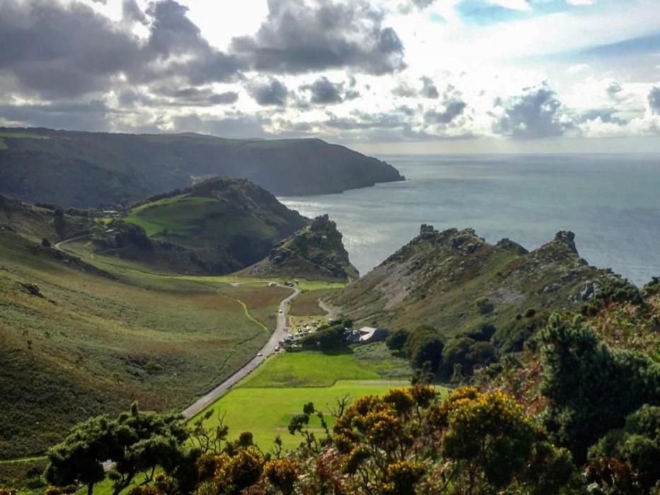 Highcliffe House Bed & Breakfast ลินตัน ภายนอก รูปภาพ