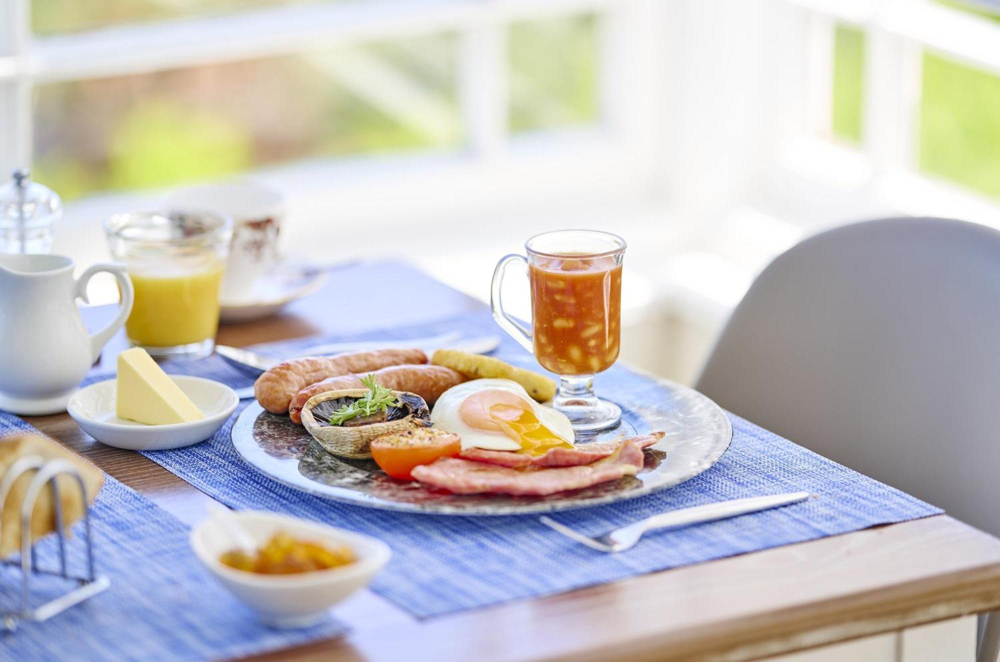 Highcliffe House Bed & Breakfast ลินตัน ภายนอก รูปภาพ